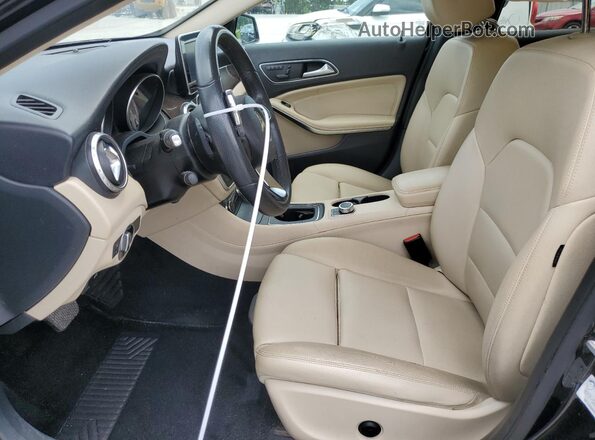 WDCTG4EB0HJ306576 2017 MERCEDES-BENZ GLA Black 