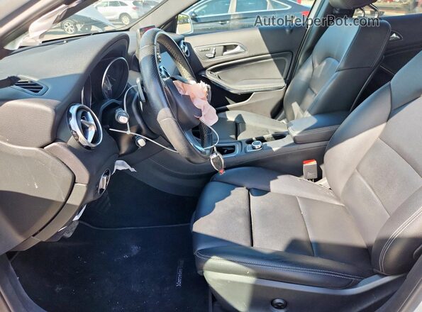 WDCTG4EB0JJ477835 2018 MERCEDES-BENZ GLA Белый 