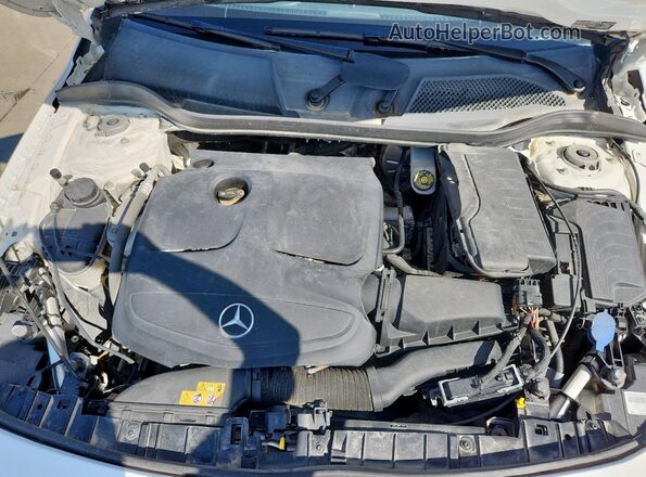WDCTG4EB0JJ477835 2018 MERCEDES-BENZ GLA Белый 