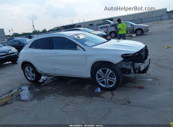 WDCTG4EB1LU025622 2020 MERCEDES-BENZ GLA 250 White Widok wnętrza 360 stopni