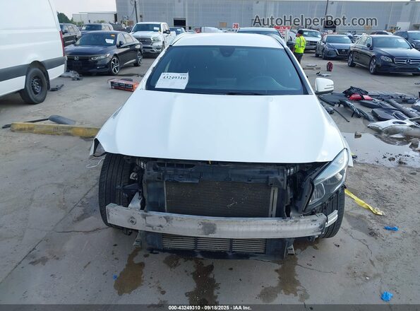 WDCTG4EB1LU025622 2020 MERCEDES-BENZ GLA 250 White Widok wnętrza z tyłu