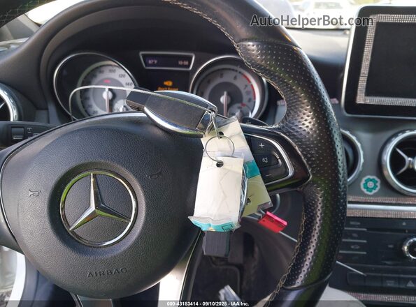 WDCTG4EB6GJ201961 2016 MERCEDES-BENZ GLA 250 White წინა პანელის ხედი