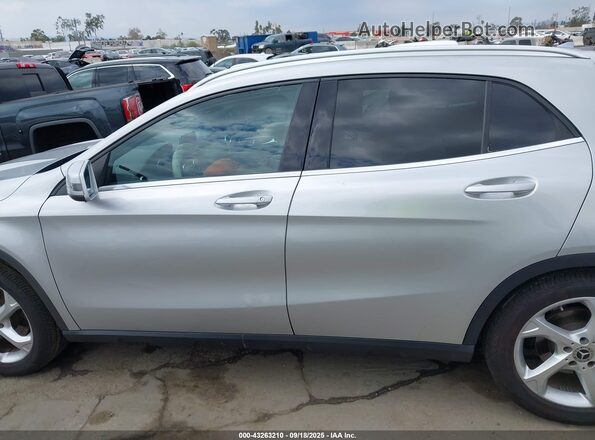 WDCTG4EB7JJ498486 2018 MERCEDES-BENZ GLA 250 Silver 