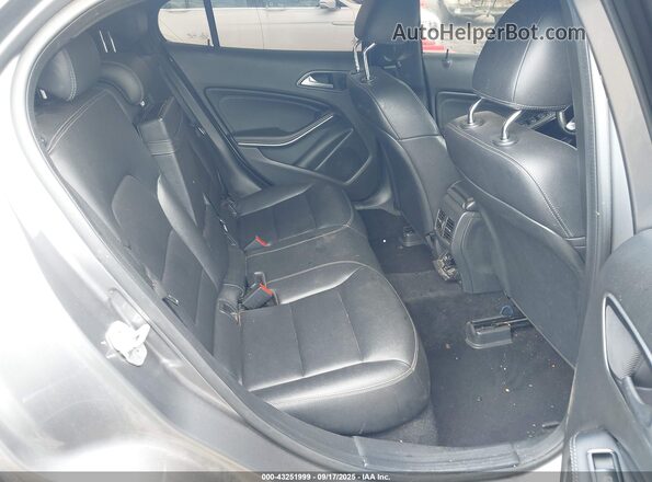 WDCTG4EB8HJ344704 2017 MERCEDES-BENZ GLA 250 Gray 
