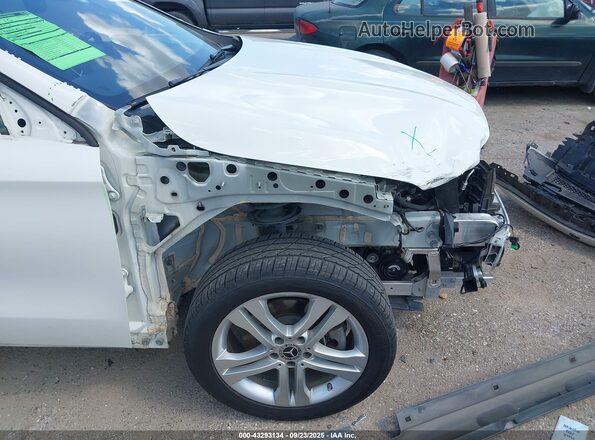 WDCTG4EB8JJ456070 2018 MERCEDES-BENZ GLA 250 White Front view