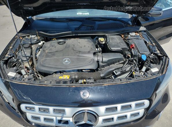 WDCTG4EBXKJ583050 2019 MERCEDES-BENZ GLA Black ძრავის განყოფილების ხედი