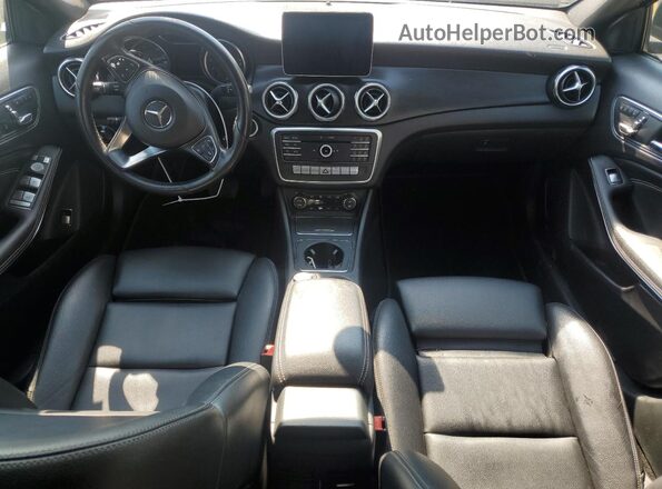 WDCTG4EBXKJ583050 2019 MERCEDES-BENZ GLA Black წინა პანელის ხედი