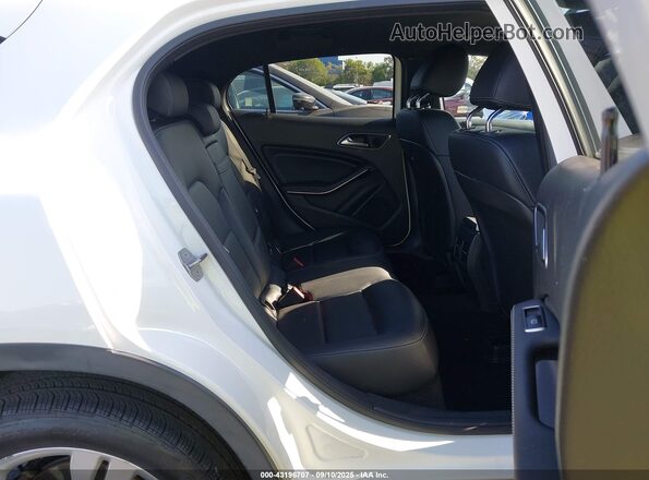 WDCTG4EBXLJ689368 2020 MERCEDES-BENZ GLA 250 White Вид наклейки з VIN-кодом