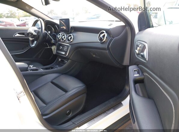 WDCTG4EBXLJ689368 2020 MERCEDES-BENZ GLA 250 White Вид салону спереду