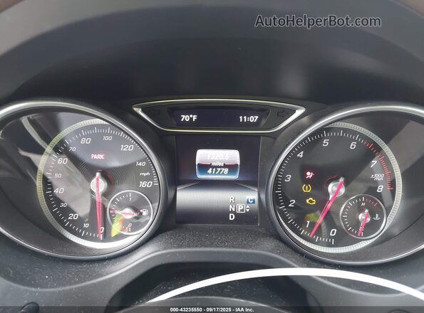 WDCTG4GB3KJ585543 2019 MERCEDES-BENZ GLA White Vista de los asientos traseros