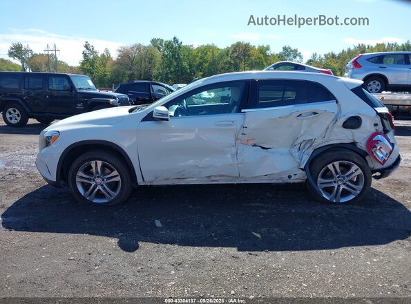 WDCTG4GB7HJ303218 2017 MERCEDES-BENZ GLA 250 White 