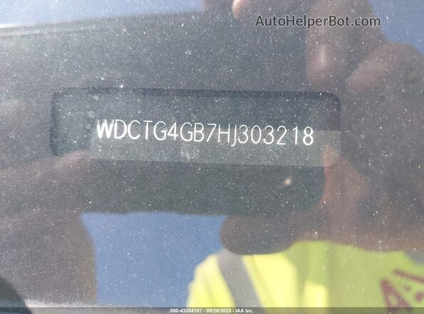 WDCTG4GB7HJ303218 2017 MERCEDES-BENZ GLA 250 White 