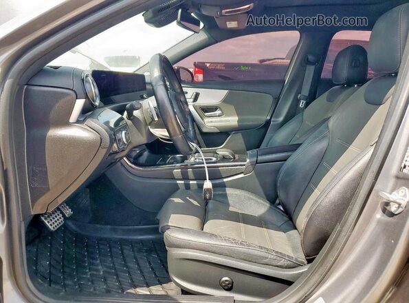 WDD3G4EB9KW000899 2019 MERCEDES-BENZ A Gray წინა სალონის ხედი