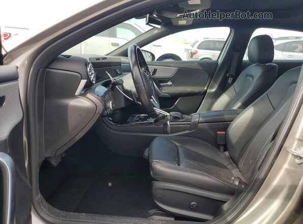 WDD3G4FB9KW012971 2019 MERCEDES-BENZ A Gray წინა სალონის ხედი