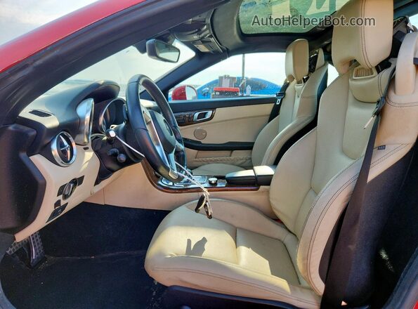 WDDPK3JA0GF124025 2016 MERCEDES-BENZ SLK Red Widok wnętrza z przodu