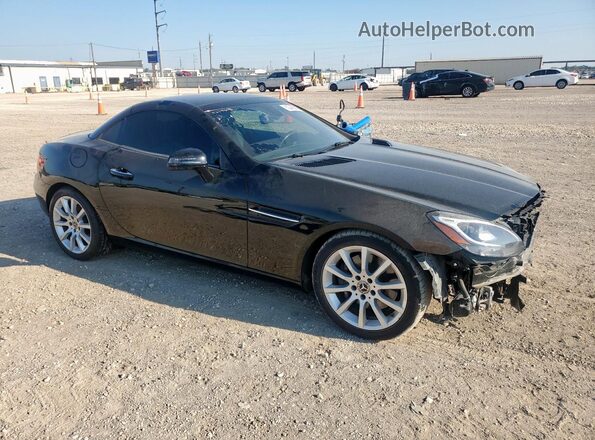 WDDPK3JA9JF155040 2018 MERCEDES-BENZ SLC Black 