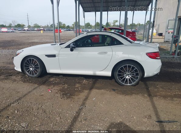 WDDPK3JAXKF159423 2019 MERCEDES-BENZ SLC 300 White 