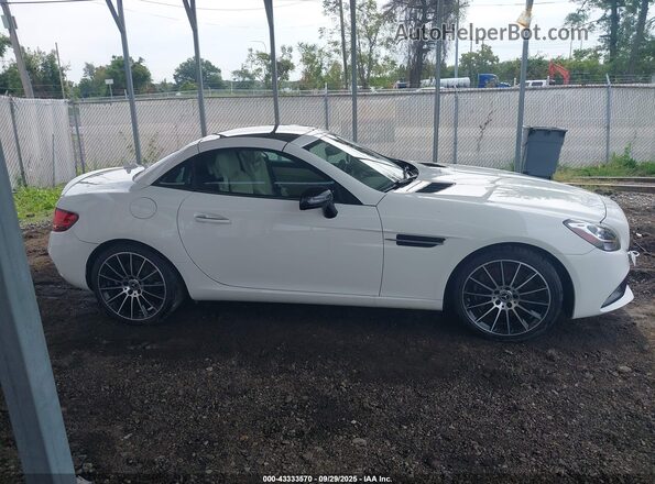 WDDPK3JAXKF159423 2019 MERCEDES-BENZ SLC 300 White 