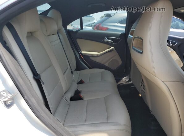 WDDSJ4EB4JN628435 2018 MERCEDES-BENZ CLA-CLASS Белый 