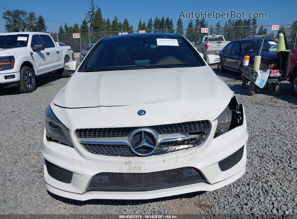 WDDSJ4EB6GN334222 2016 MERCEDES-BENZ CLA 250 White Vista interior trasera
