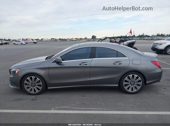 WDDSJ4EB7KN770022 2019 MERCEDES-BENZ CLA 250 Gray Панорамний вид салону 360°