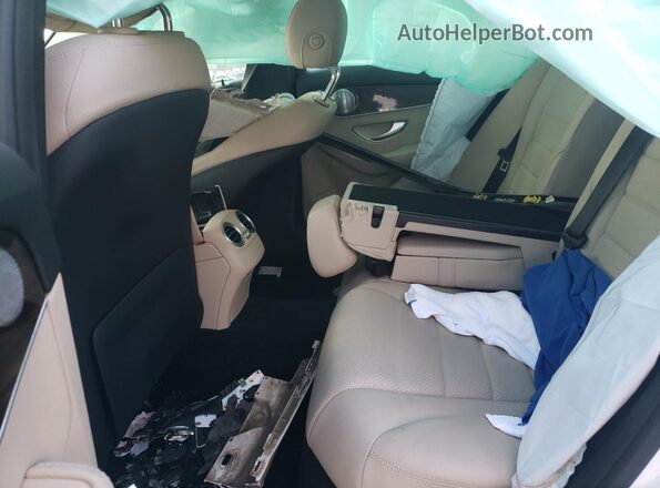WDDWF8EB8LR544821 2020 MERCEDES-BENZ C White Vista de los asientos traseros