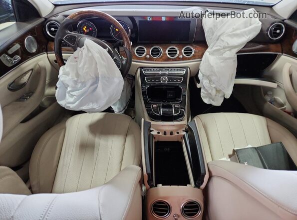 WDDZF4KB2JA398812 2018 MERCEDES-BENZ E Синий 