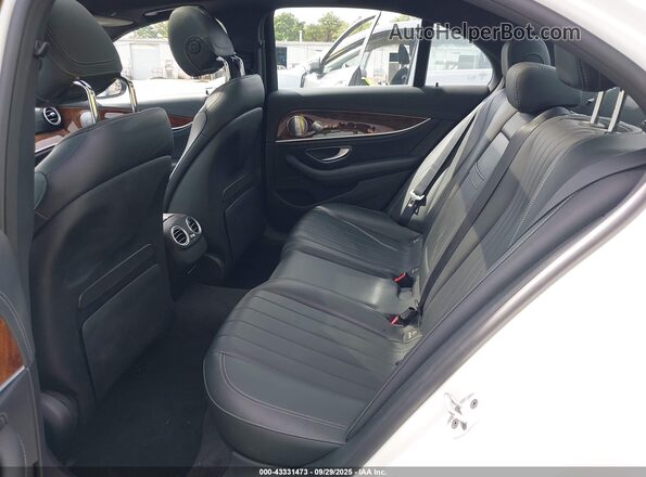 WDDZF6JB4LA743340 2020 MERCEDES-BENZ E-CLASS White Widok naklejki z numerem VIN