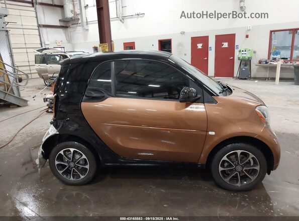 WMEFJ5DA9GK070068 2016 SMART FORTWO Brown სალონის 360-გრადუსიანი ხედი