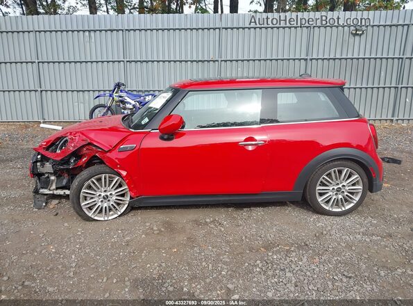 WMW53DH06R2U96882 2024 MINI HARDTOP Red Widok wnętrza 360 stopni