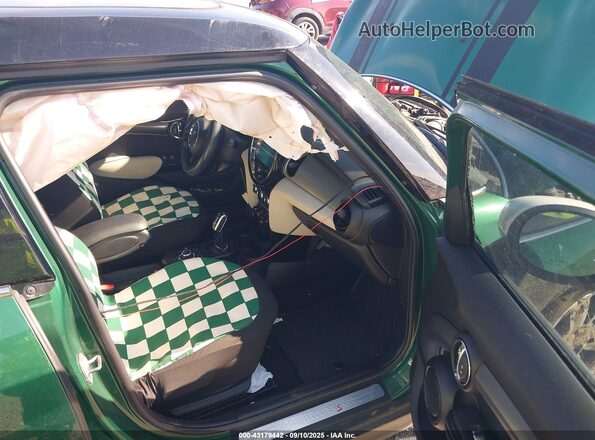 WMW53DK07N2P55172 2022 MINI COOPER Green 