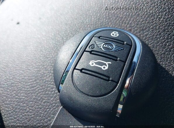 WMW53DK07N2P55172 2022 MINI COOPER Green 