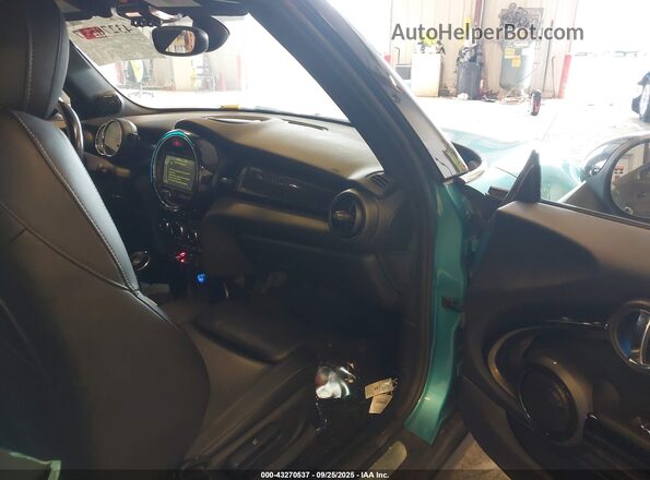 WMWWG9C30H3C81534 2017 MINI CONVERTIBLE Teal Вид салону спереду