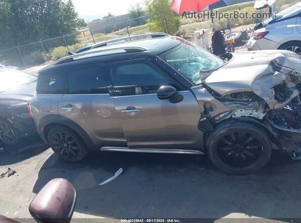 WMZYS7C57K3J04922 2019 MINI COUNTRYMAN Silver Widok wnętrza 360 stopni