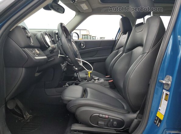 WMZYT5C54K3G92623 2019 MINI COOPER Blue Вид салону спереду
