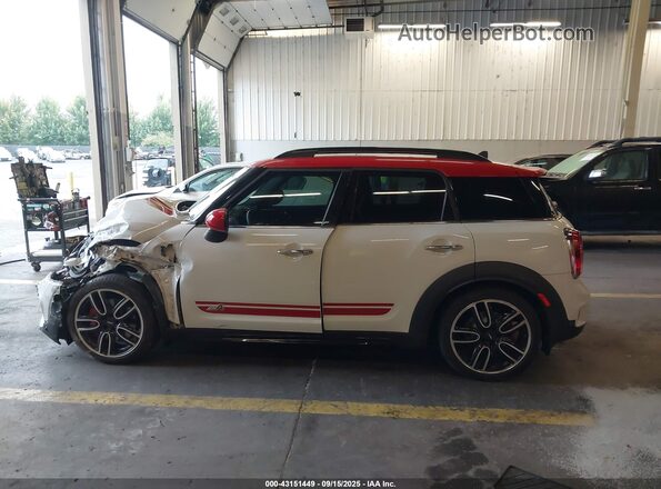 WMZYV9C50K3F03063 2019 MINI COOPER Белый Панорамный вид салона 360°
