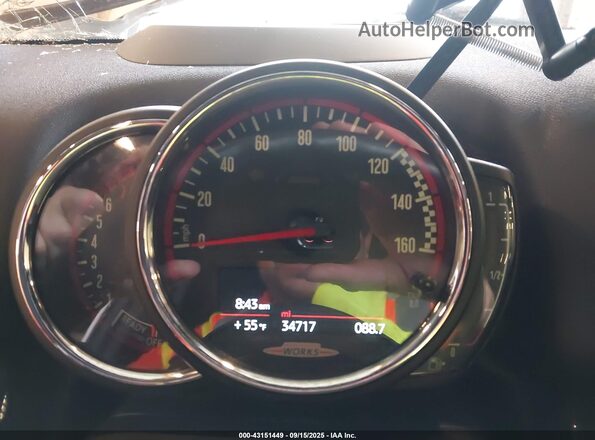 WMZYV9C50K3F03063 2019 MINI COOPER Белый Вид задних сидений