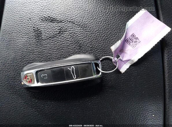 WP0AA2A77LL104237 2020 PORSCHE PANAMERA Black Vista del salpicadero