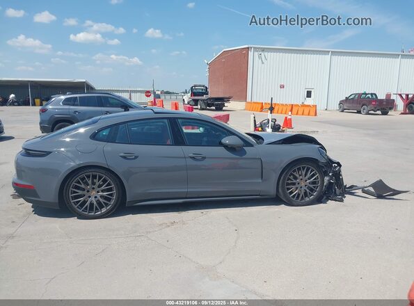WP0AA2YA0SL005002 2025 PORSCHE PANAMERA Gray Սալոնի հետևի տեսք