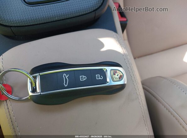 WP0AB2A94PS220070 2023 PORSCHE 911 Серый 