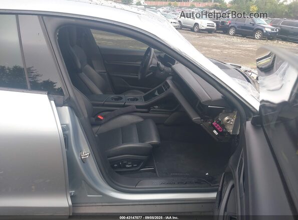 WP0AD2Y19NSA59421 2022 PORSCHE TAYCAN Silver წინა სალონის ხედი