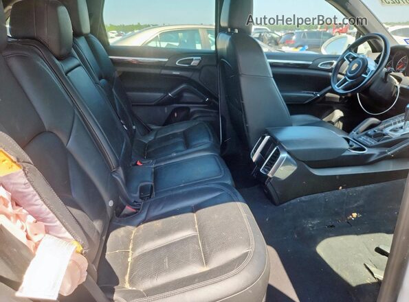 WP1AA2A23JKA04545 2018 PORSCHE CAYENNE Белый 