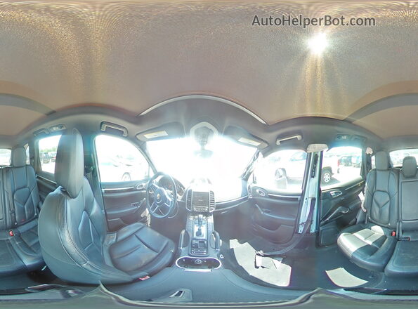 WP1AA2A23JKA04545 2018 PORSCHE CAYENNE Белый 