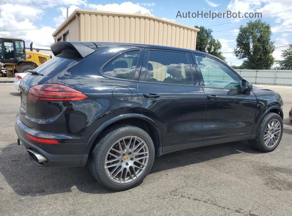 WP1AA2A24HKA80687 2017 PORSCHE CAYENNE Черный 