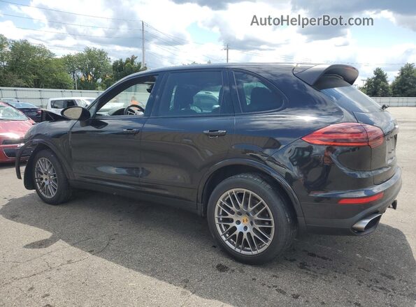 WP1AA2A24HKA80687 2017 PORSCHE CAYENNE Черный 