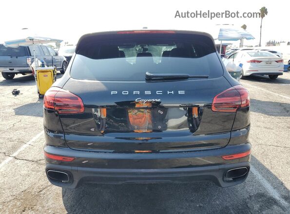 WP1AA2A26HKA90699 2017 PORSCHE CAYENNE Black 