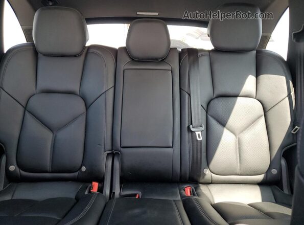 WP1AA2A26HKA90699 2017 PORSCHE CAYENNE Black 