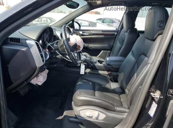WP1AA2A26HKA90699 2017 PORSCHE CAYENNE Black 