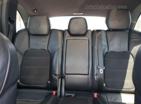 WP1AA2A28HKA81924 2017 PORSCHE CAYENNE White 