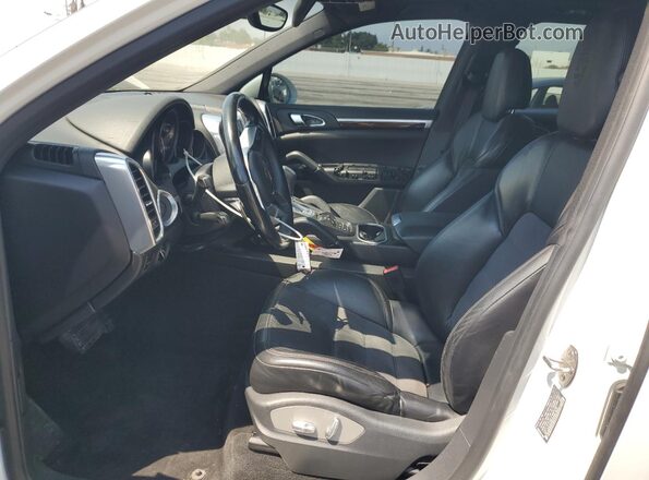 WP1AA2A28HKA81924 2017 PORSCHE CAYENNE White 